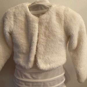 Lilax Girls Ivory Faux Fur Jacket – Size 7 (Worn Once)